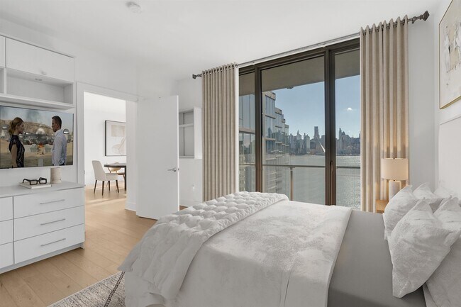 Building Photo - 9 Ave at Port Imperial