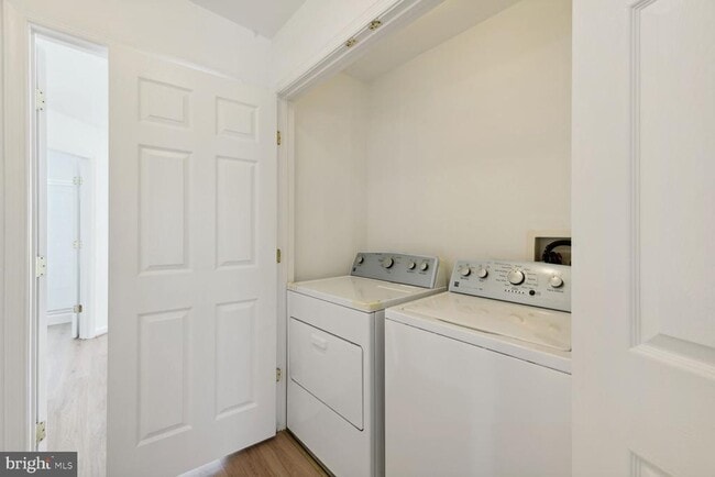 Building Photo - 2338 Huntington Station Ct