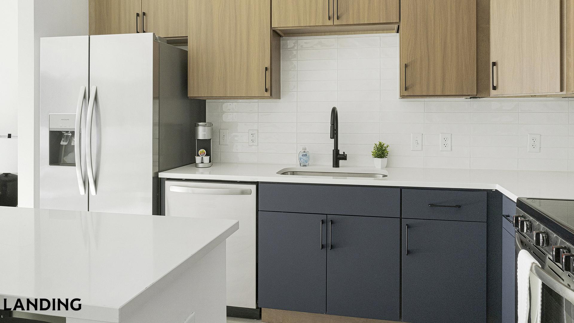 Building Photo - 1007 S Mint St