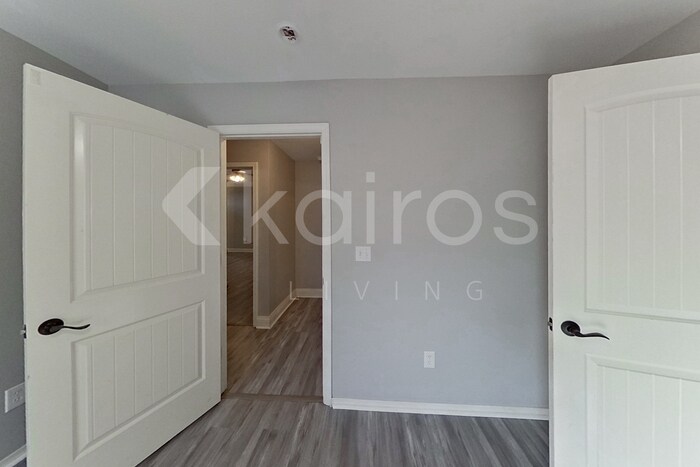 Building Photo - 8407 Taos Dr