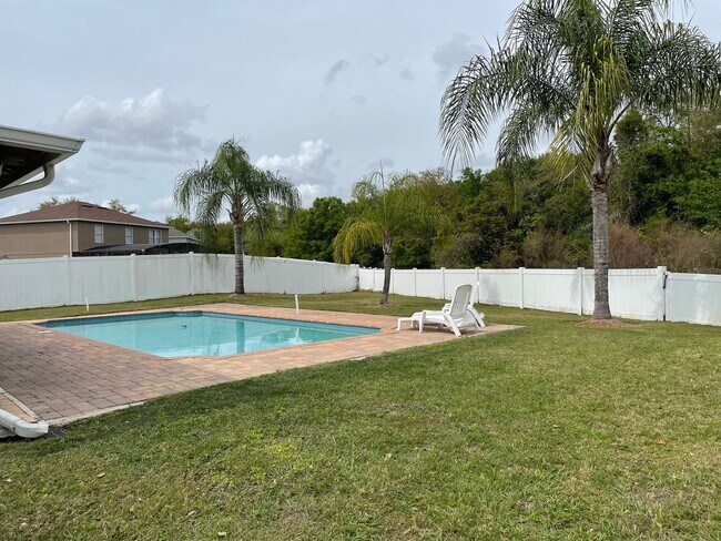 Building Photo - Kissimmee - Spacious 4/2, Pool Home