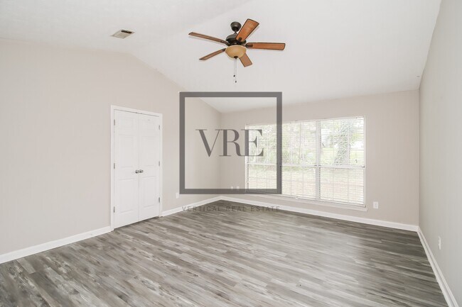 Building Photo - 10858 Morning Dove Ct