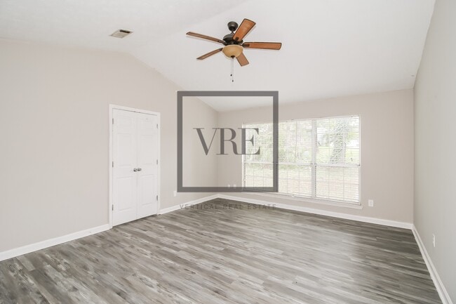 Building Photo - 10858 Morning Dove Dr