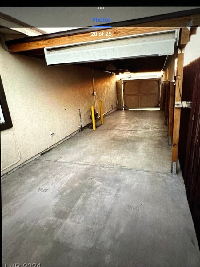 Building Photo - 4880 Benecia Way