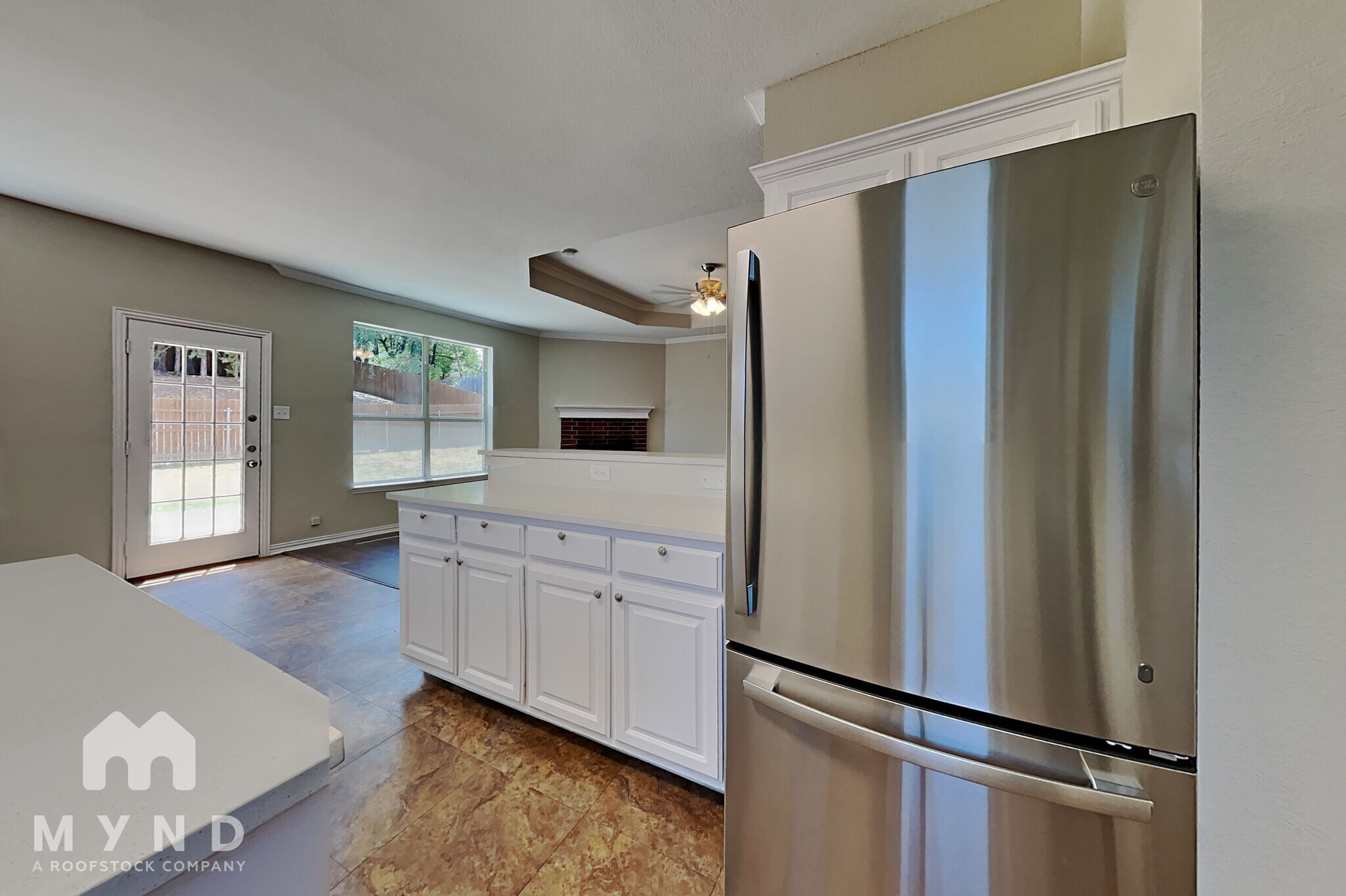 Building Photo - 2213 Creek Side Dr