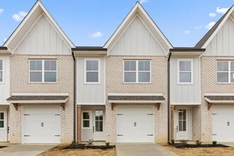 Building Photo - Brand New Construction Townhomes at James Creek!