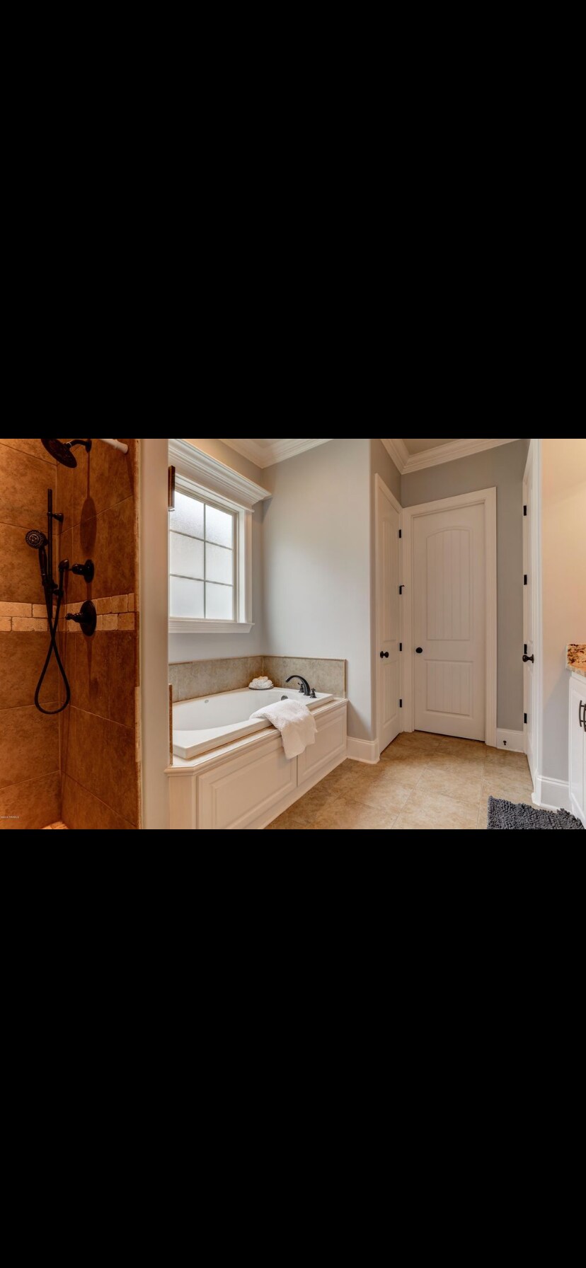 Building Photo - 505 N Montauban Dr