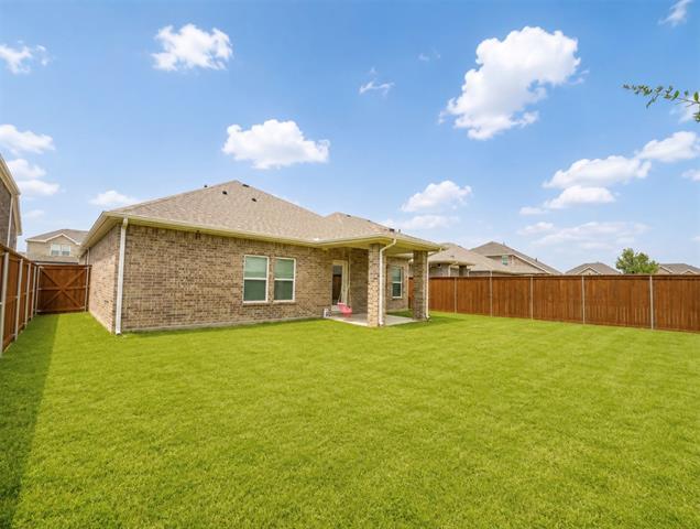 Building Photo - 631 Cari Ln