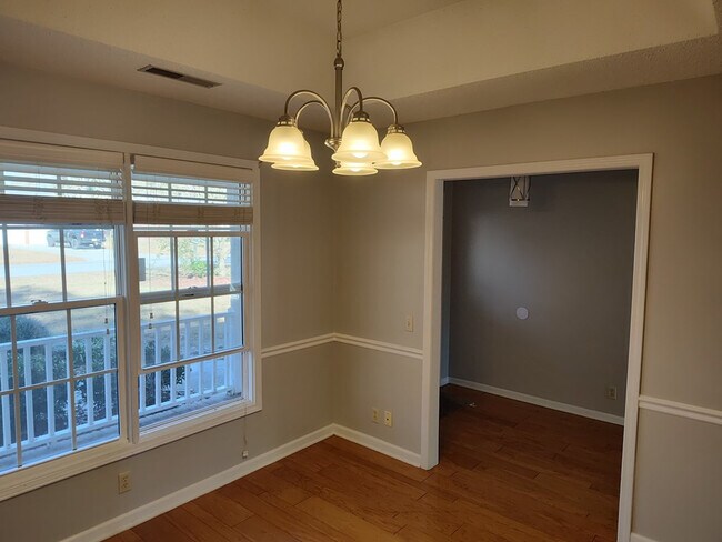 Building Photo - 1450 Morris Way Dr