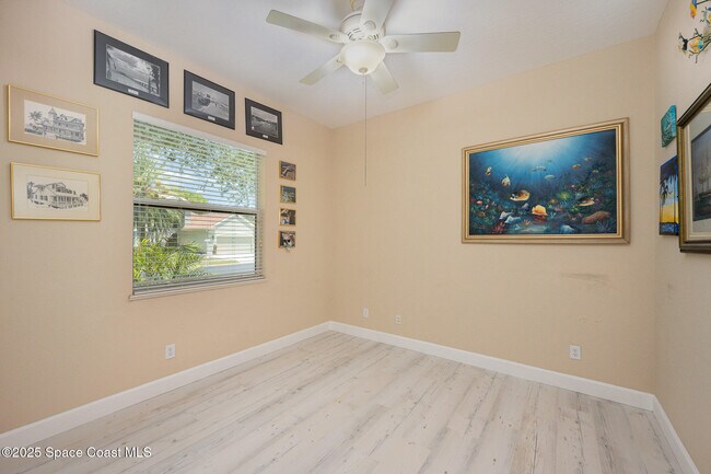 Building Photo - 477 Pirate's Moon Ct