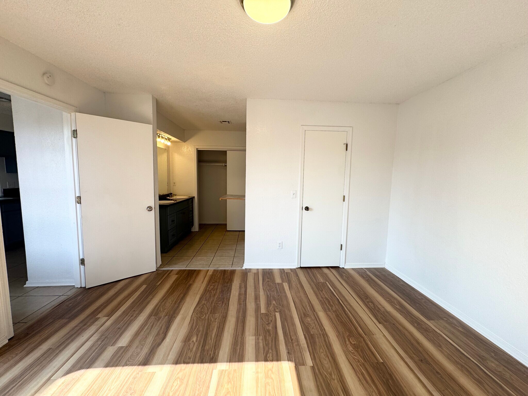 Building Photo - 339 NW 119th St