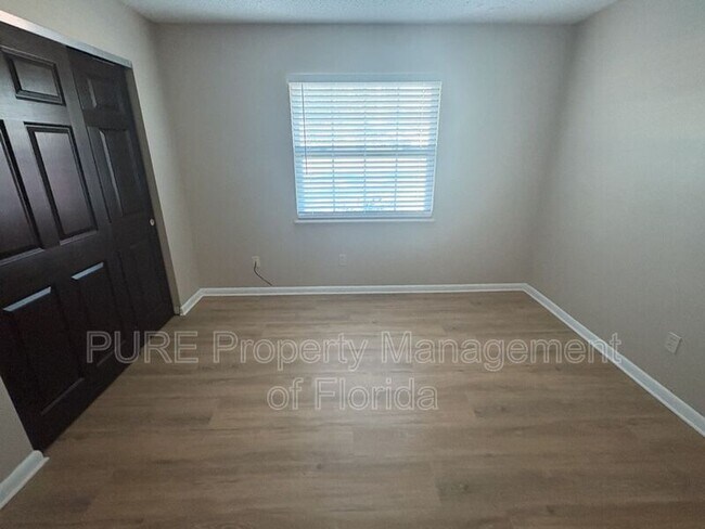 Building Photo - 2040 SE 40th Street Rd