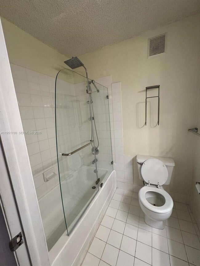 Building Photo - 8620 NW 3rd Ln