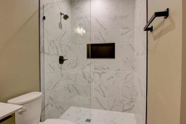 Building Photo - 102 Rosenwald St