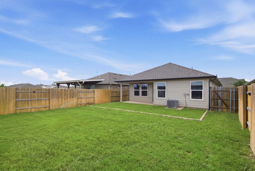 Building Photo - 103 Hamilton Pool Ln
