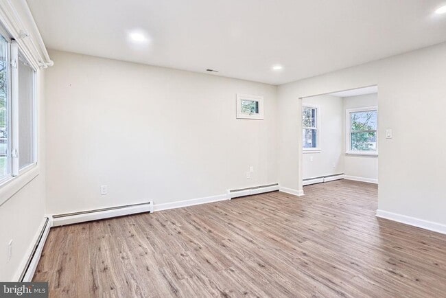Building Photo - 1506 Maryland Ave