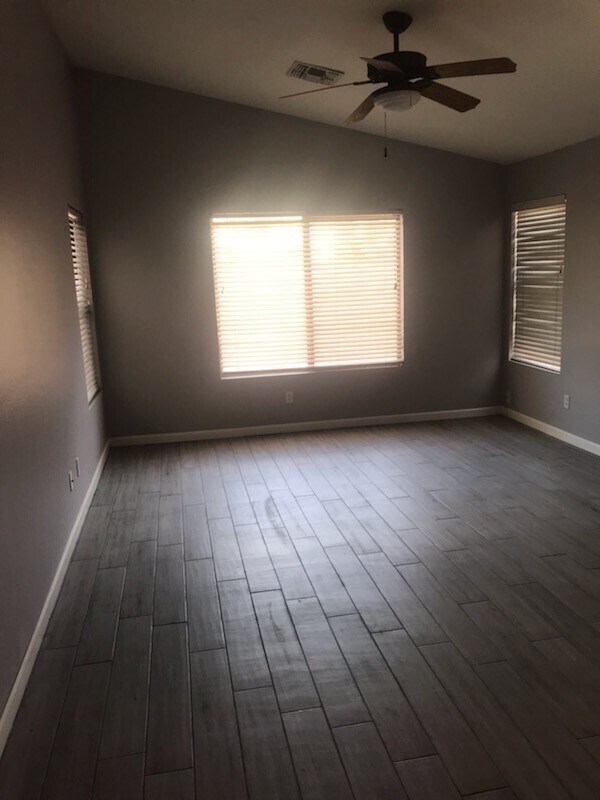 Building Photo - Chandler 4 bed 2 bath