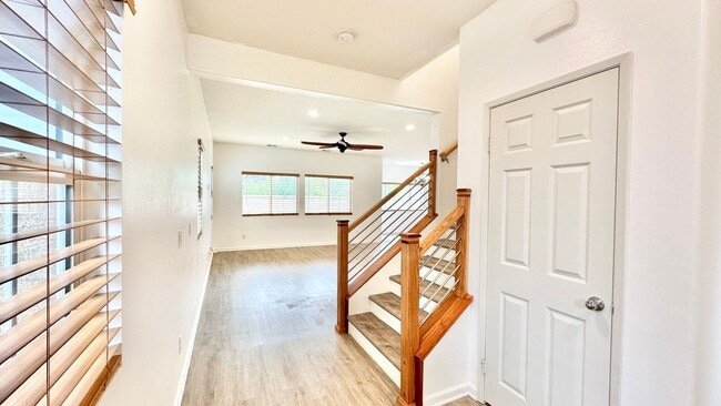 Building Photo - Beautiful Two-Story Home in the Newer Community of Horse Creek Ridge in Fallbrook!