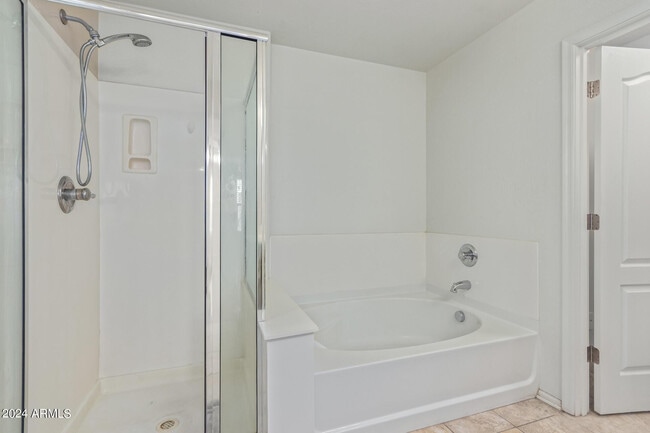 Building Photo - 4937 N 108th Ave