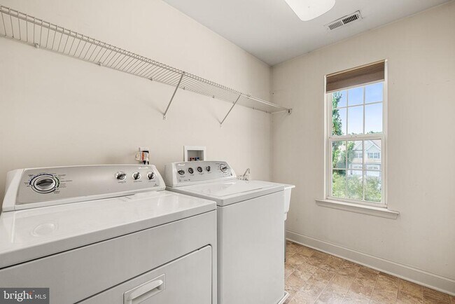 Building Photo - 2603 Rockledge Ct