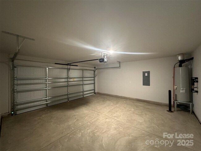 Building Photo - 1513 Nia Rd