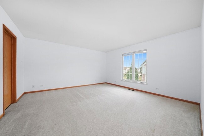 Building Photo - 303 Sype Dr