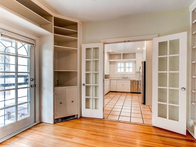 Building Photo - Charming Cheesman Park Duplex | 2 Bed / 2 Bath | Large Yard + Deck