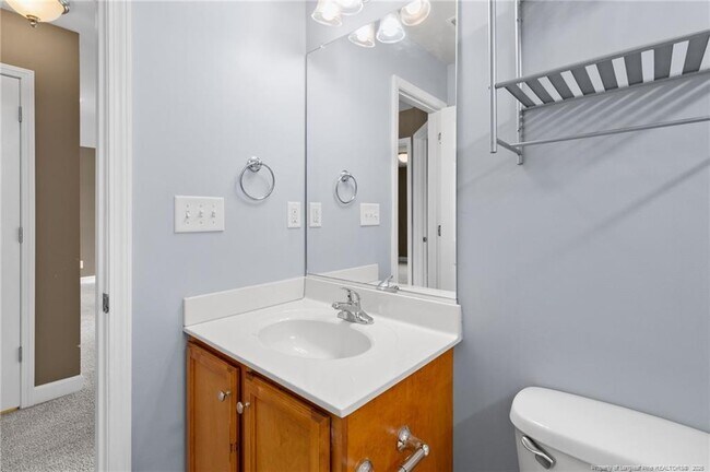 Building Photo - 269 Declaration Dr