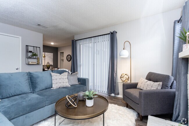 Canopy On Central Bedford Tx Apartment Finder