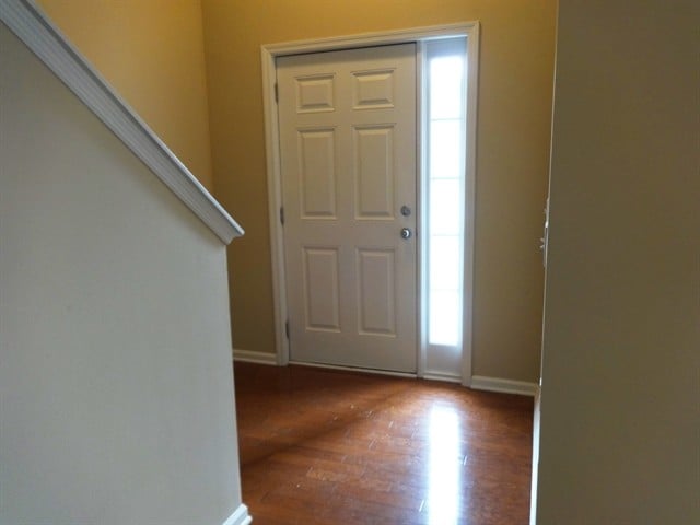 Building Photo - 578 English Oak Cir