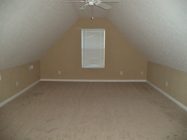 Building Photo - 1822 Hunters Hill Blvd