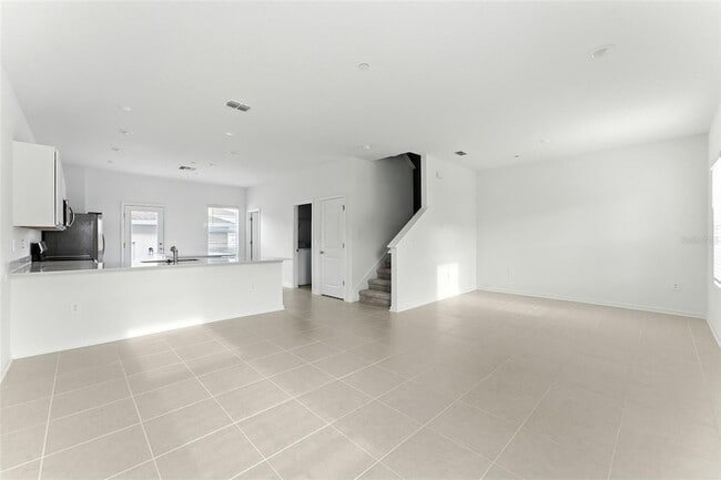 Building Photo - 2341 White Buffalo St