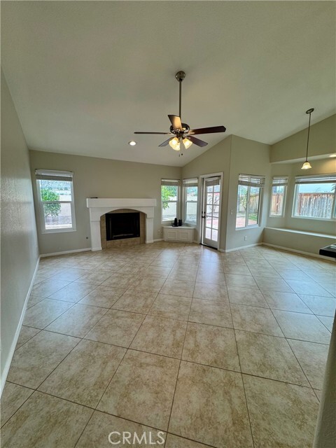 Building Photo - 25665 Sierra Leone Ct