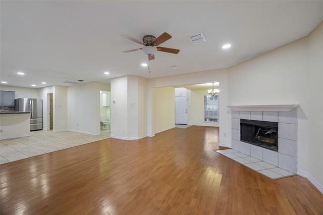 Building Photo - 104 Lakefront Dr