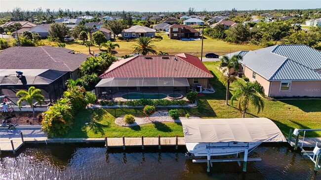 Building Photo - "3-Bedroom Oasis with Granite Accents & Mo...