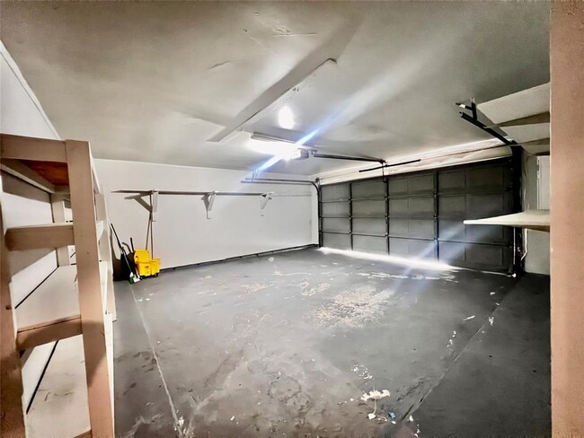 Building Photo - 13819 Wickersham Ln