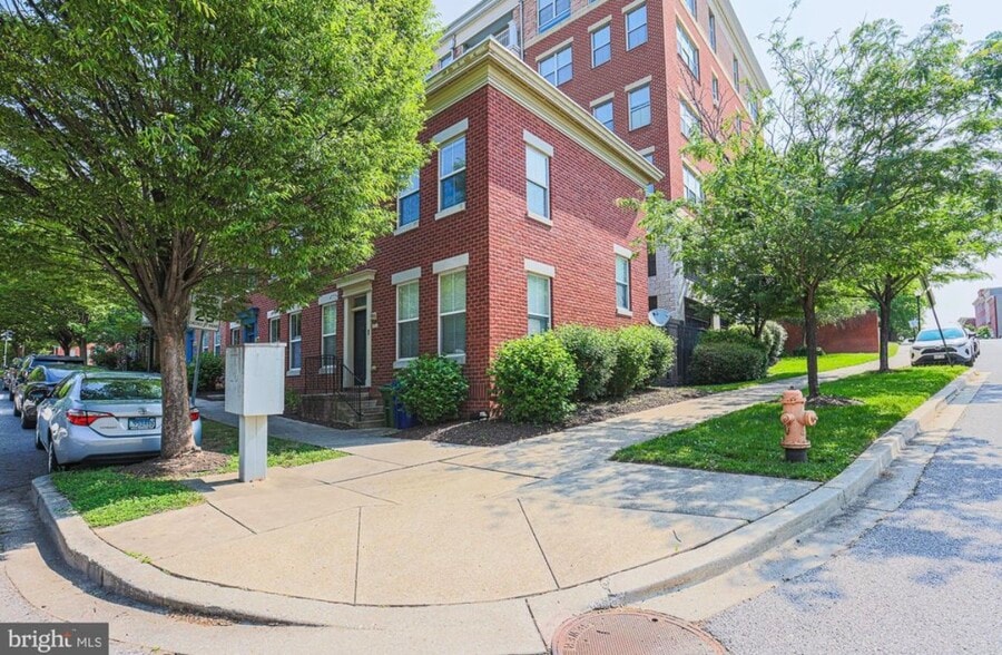 Building Photo - 111 N Bethel St