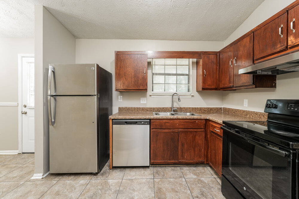 Building Photo - 1073 Cherokee Heights