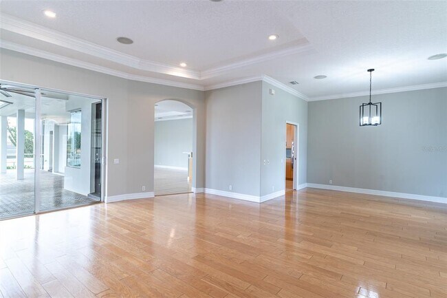 Building Photo - 5141 Highlands Lakeview Loop