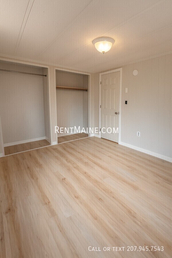 Building Photo - 21 White Birch Ln