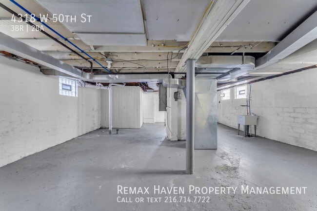 Building Photo - 4318 W 50th St