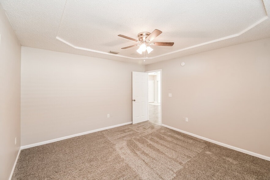 Building Photo - 7774 Mordecai Ct