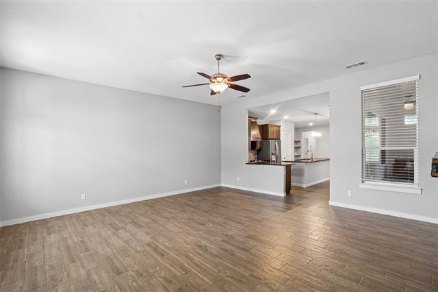 Building Photo - 607 Phillips Ct