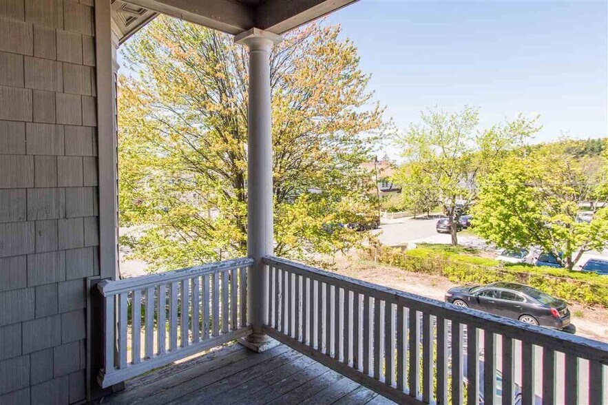 Porch overlooking Derryfield park - 413 Highland St