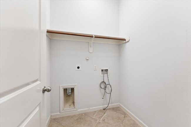 Building Photo - 5230 Pebble Bluff Ln