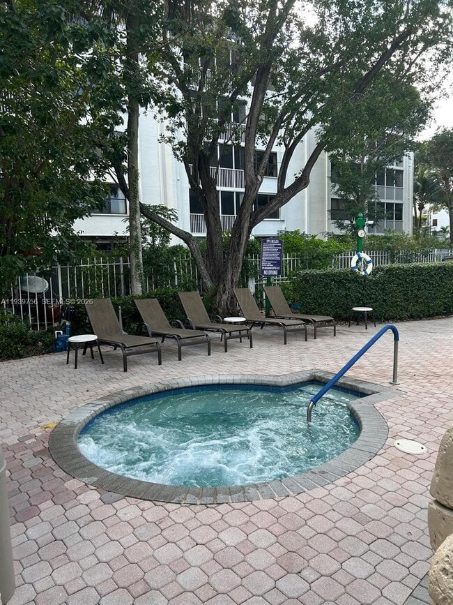 Building Photo - 3400 NE 192 St