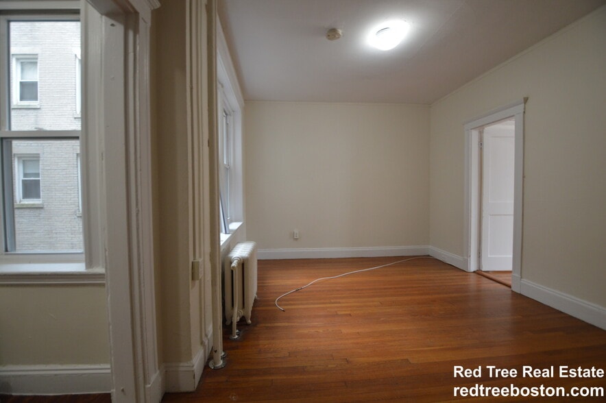 Building Photo - 1167 Boylston St