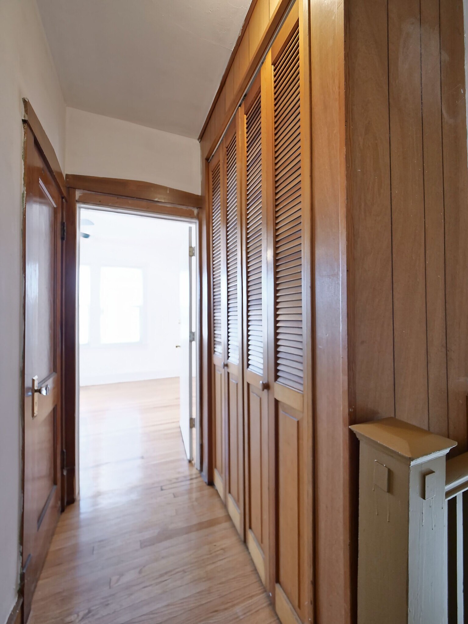 Building Photo - 5004 W Armitage Ave