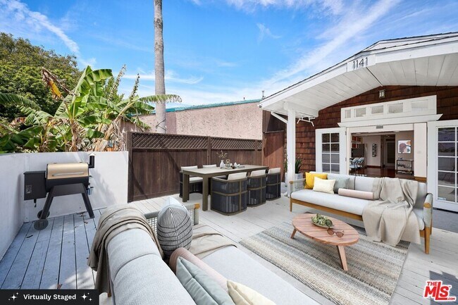 Building Photo - 1141 Cabrillo Ave