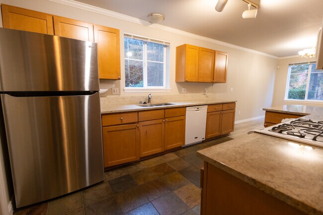 Building Photo - 17438 Bothell Way NE